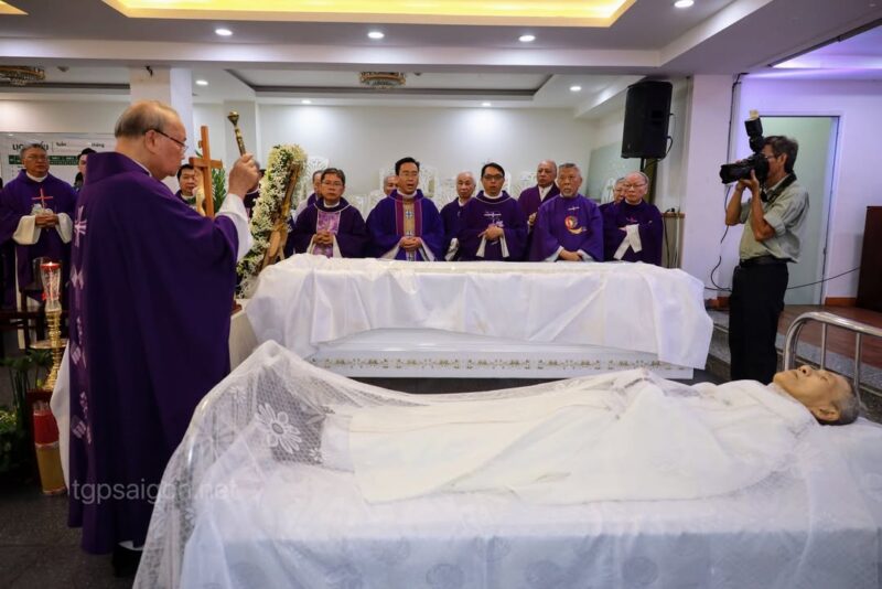 fb-1407235966182611_1059339323010103