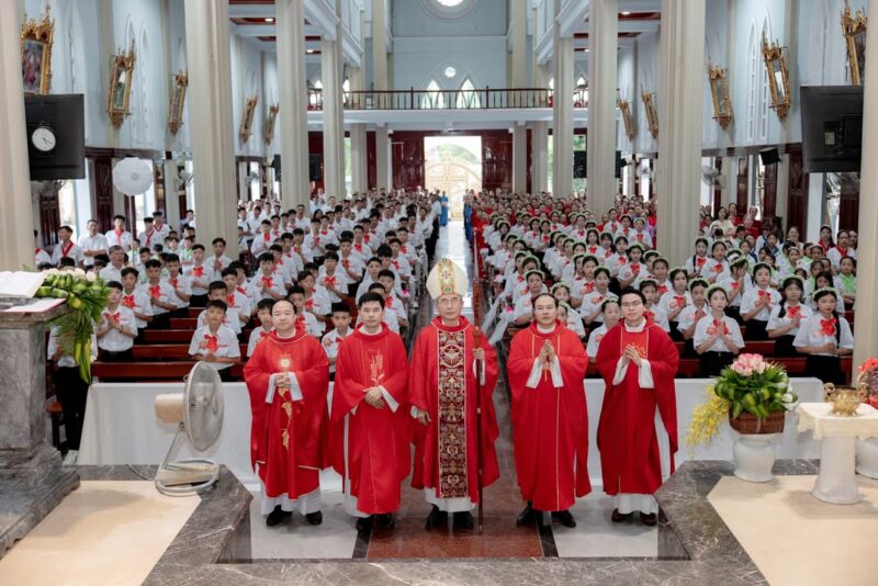 fb-267086443957481_1048602554149117