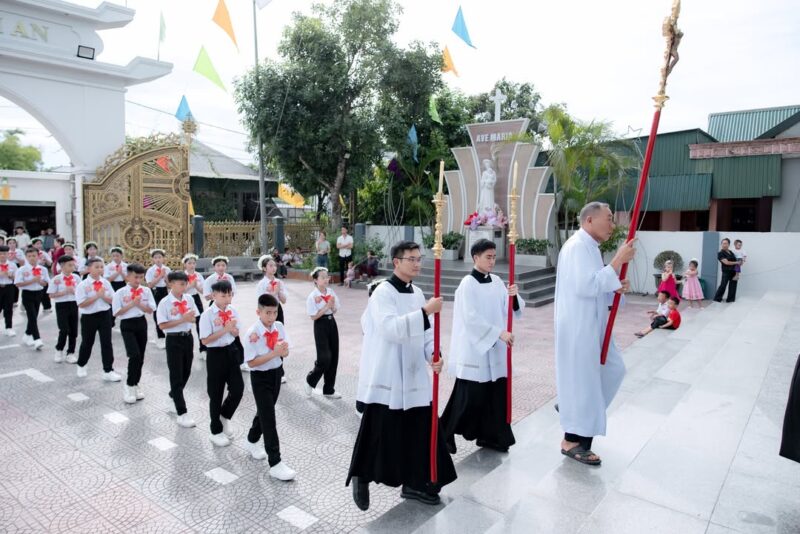 fb-267086443957481_1048602554149117