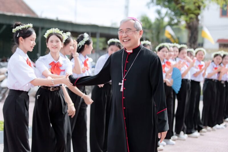 fb-267086443957481_1048602554149117