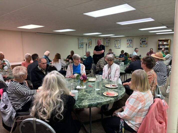 fb-272481673538_1200430665446653