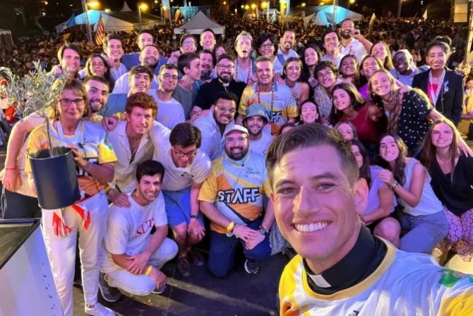 fb-285328895298373_754147734020811