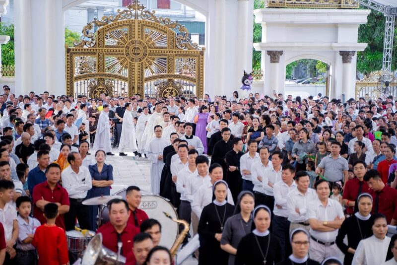 fb-267086443957481_1051203513889021