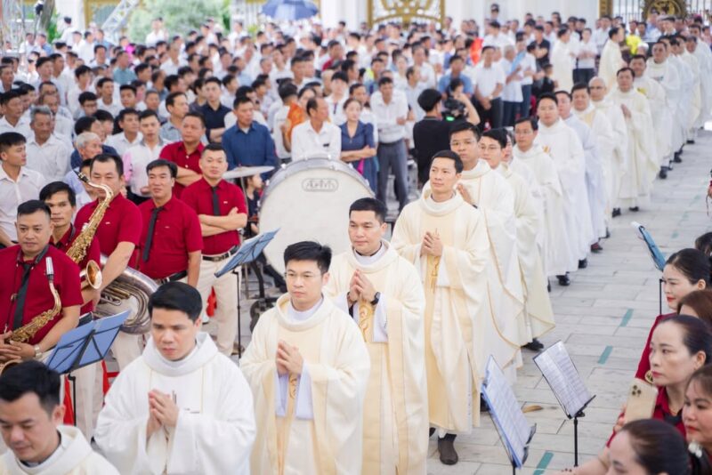 fb-267086443957481_1051203513889021