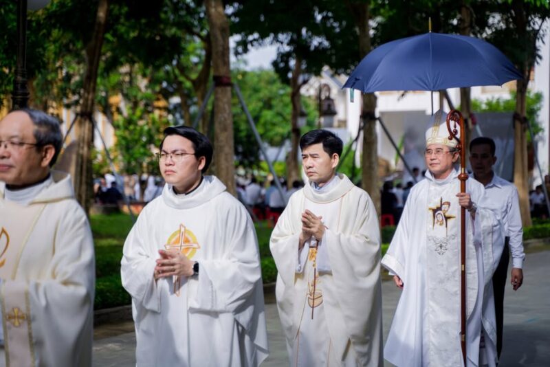 fb-267086443957481_1051203513889021