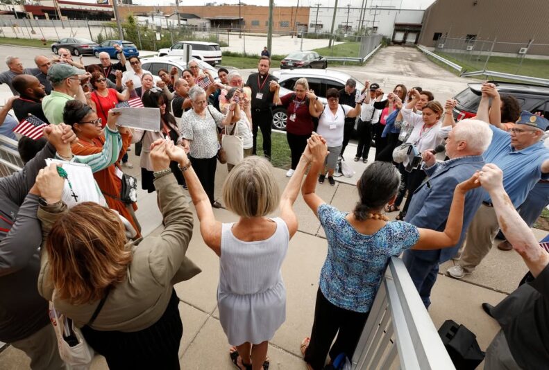 fb-127530903940386_1210261027799180