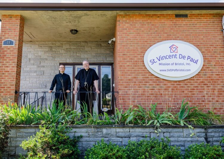 fb-424801330909662_1179499394203736