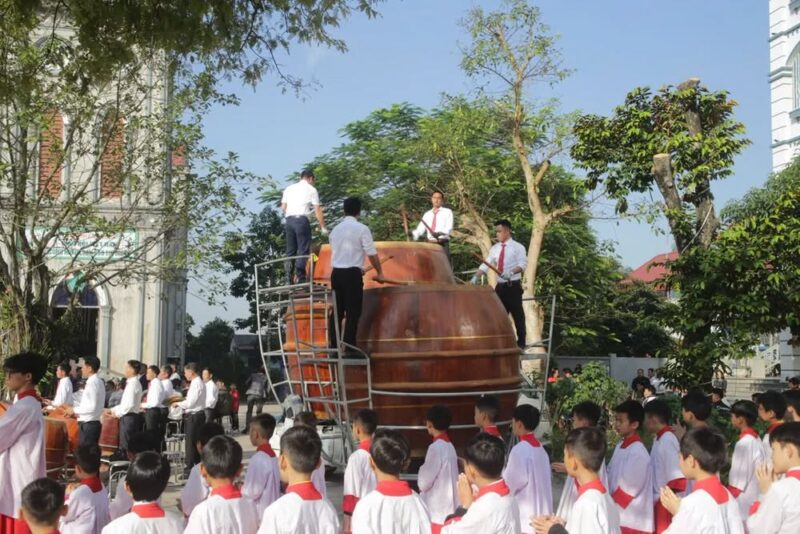 fb-732768673513037_1160419972881552