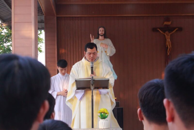 fb-732768673513037_1160395182884031