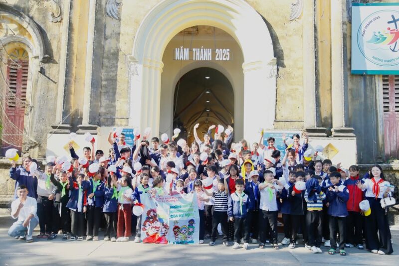 fb-732768673513037_1160408766216006