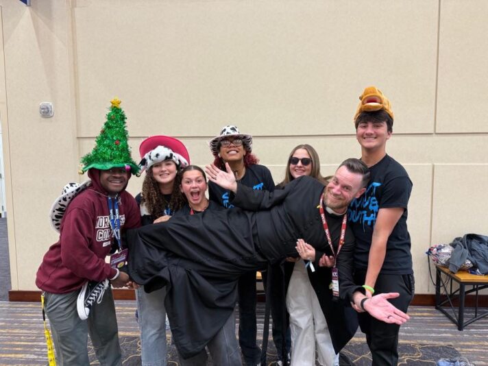 fb-147325878647167_1261770429322224