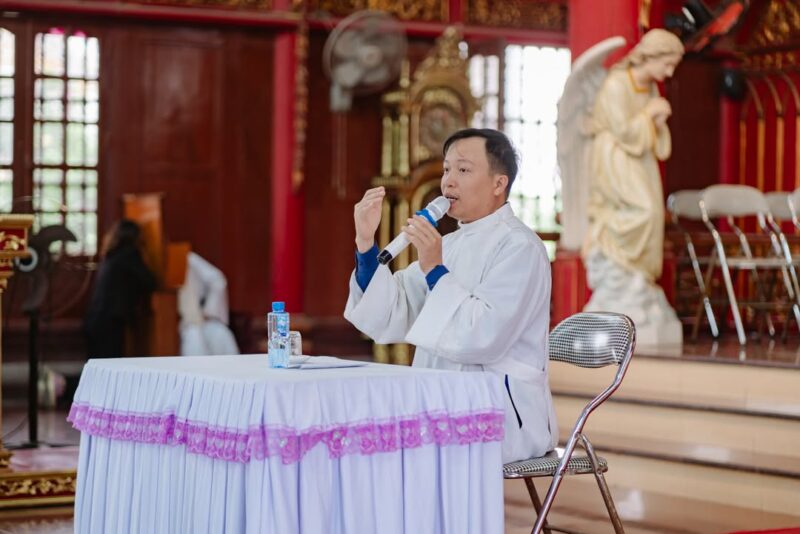 fb-104570015177619_868748392327575