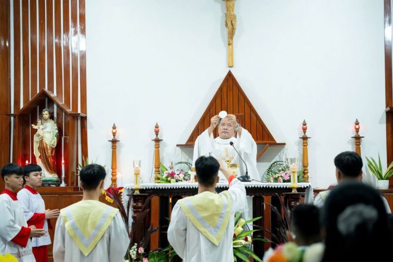 fb-1578851229095483_1253454193492486