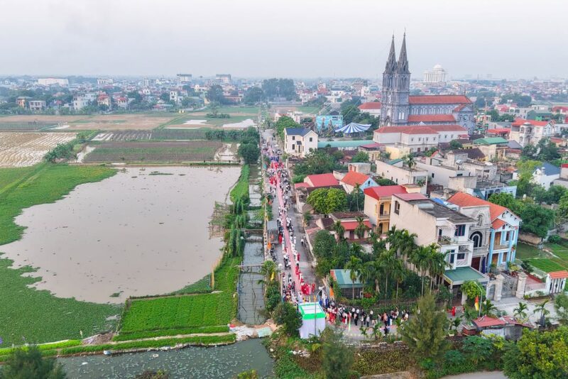 fb-1578851229095483_1253549893482916