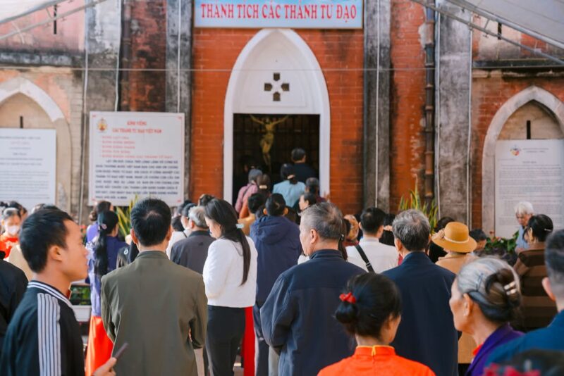 fb-1578851229095483_1253498716821367