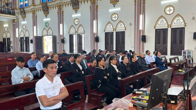 fb-104570015177619_868677235668024