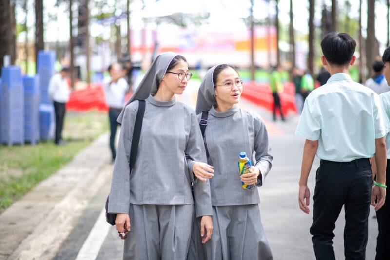 fb-585442494803518_1261470449350835