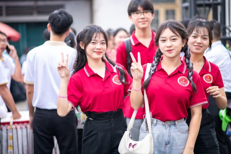 fb-585442494803518_1261470449350835