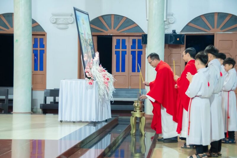 fb-161015470626458_1258589289638476