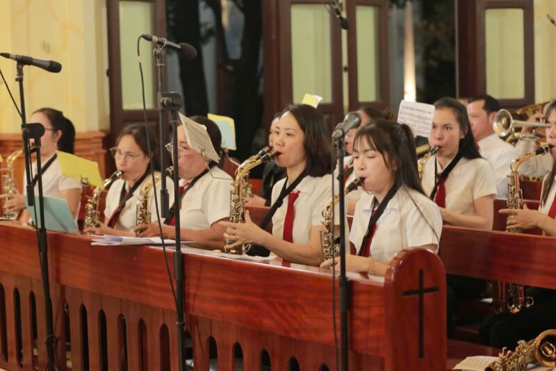 fb-732768673513037_1160942409495975