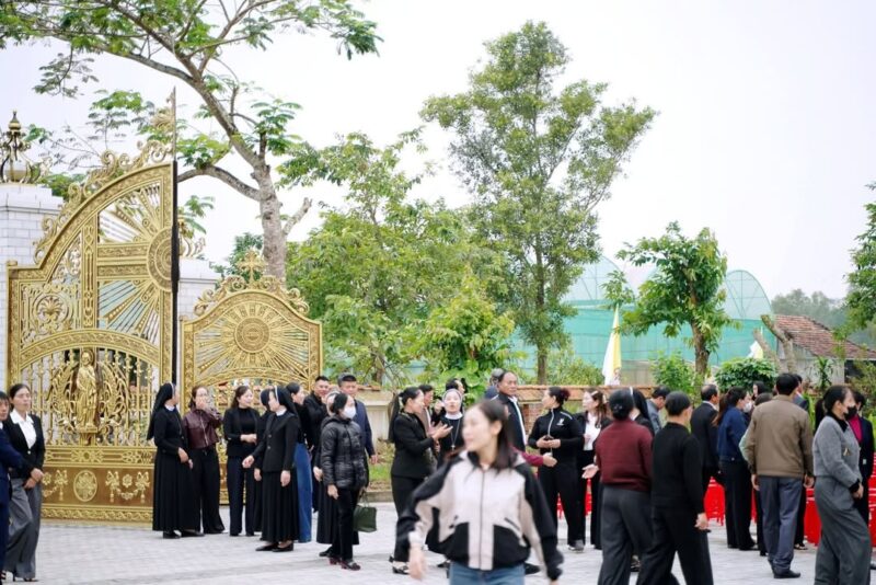 fb-267086443957481_1149776010698437