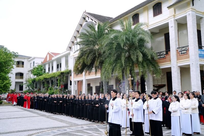 fb-267086443957481_1149776010698437