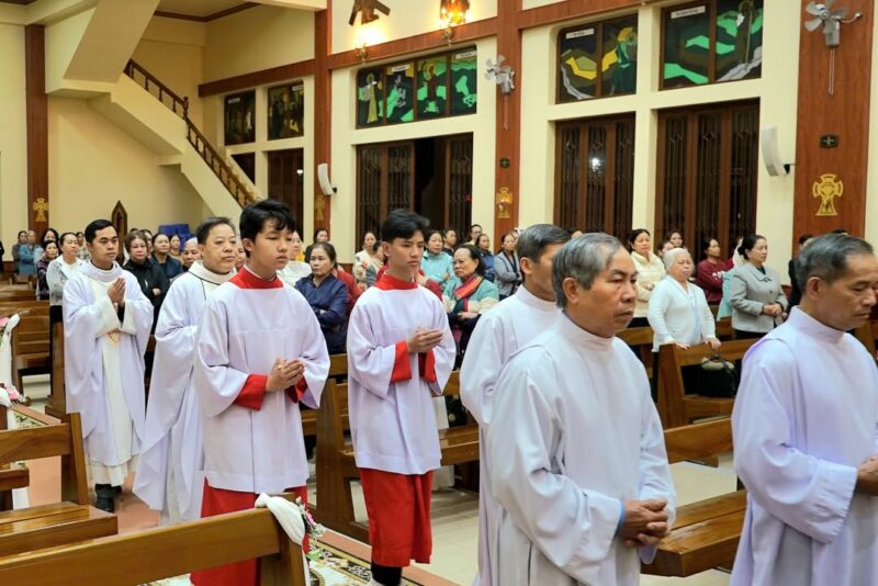 fb-161015470626458_1259112219586183