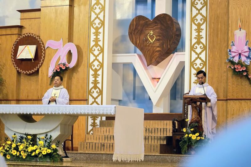 fb-161015470626458_1259112219586183