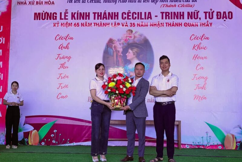 fb-104570015177619_869307565604991