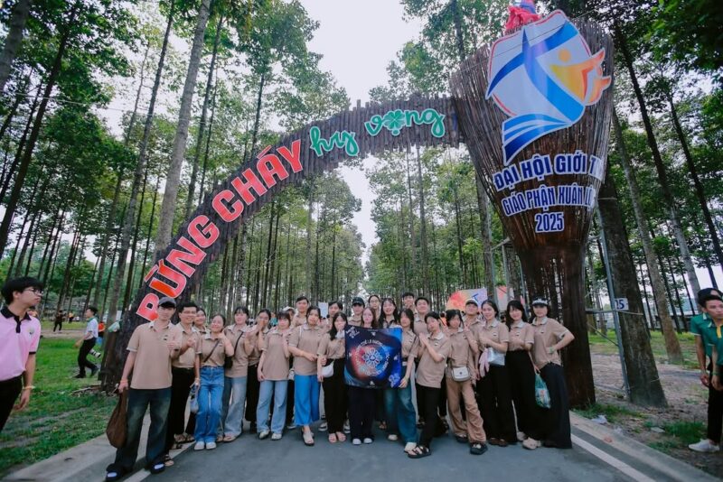 fb-585442494803518_1261777765986770