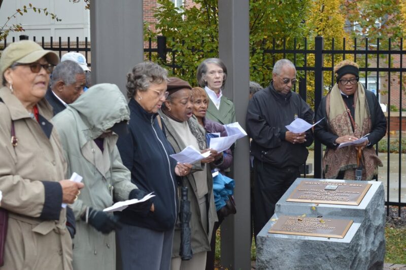 fb-168358359553_1202032325360539