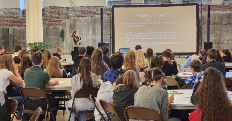 fb-116343758405910_1278498550974383