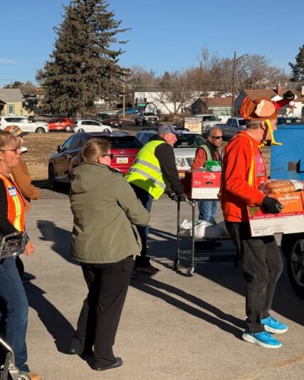 fb-101064066621857_1166485078940750