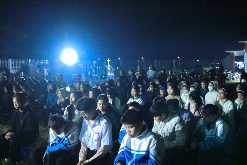 fb-732768673513037_1161820566074826