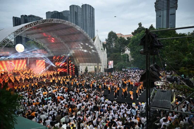 fb-732768673513037_1161688282754721