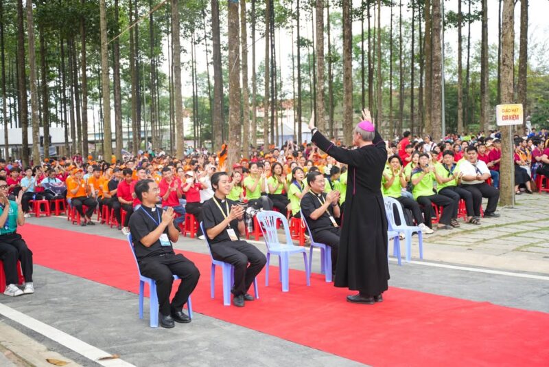 fb-732768673513037_1161688282754721