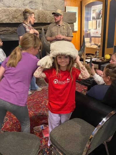 fb-421263834587148_1341135698056396