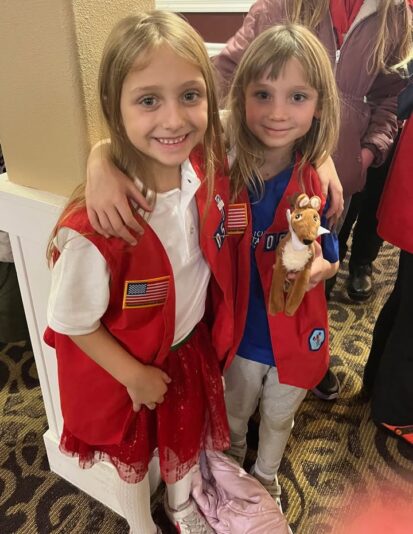 fb-421263834587148_1341135698056396