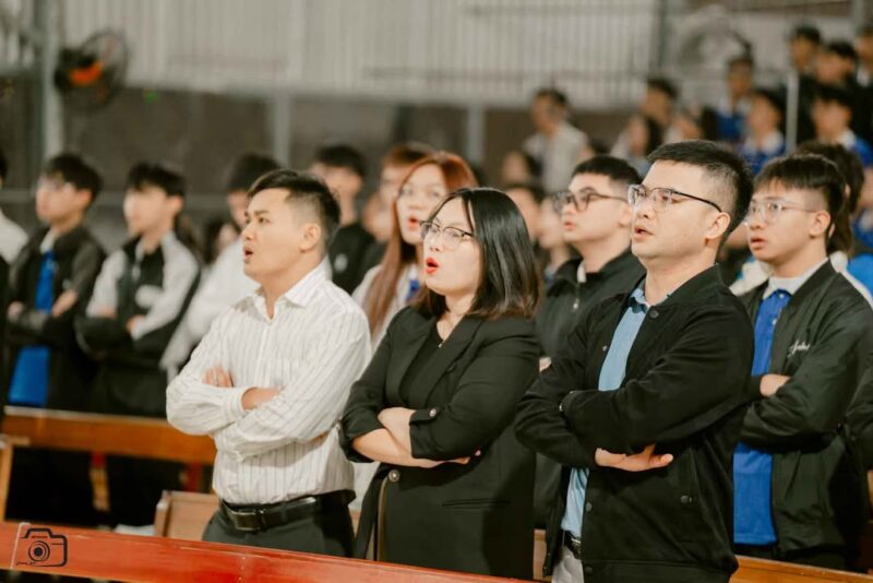 fb-104570015177619_870969228772158