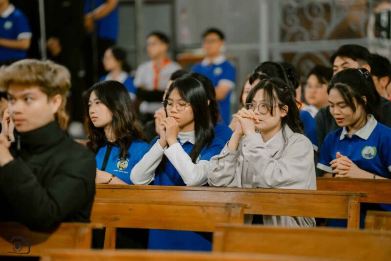 fb-104570015177619_870969228772158