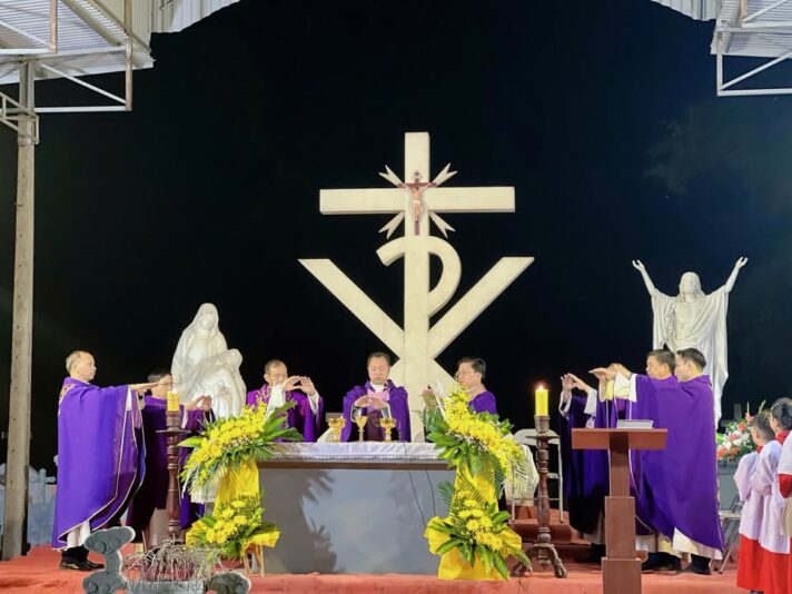 fb-732768673513037_1162640142659535