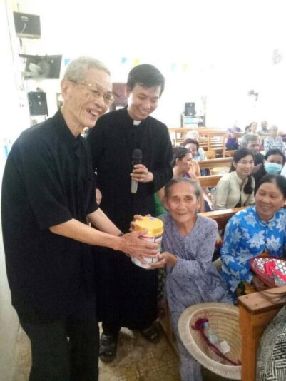 fb-104570015177619_871636212038793