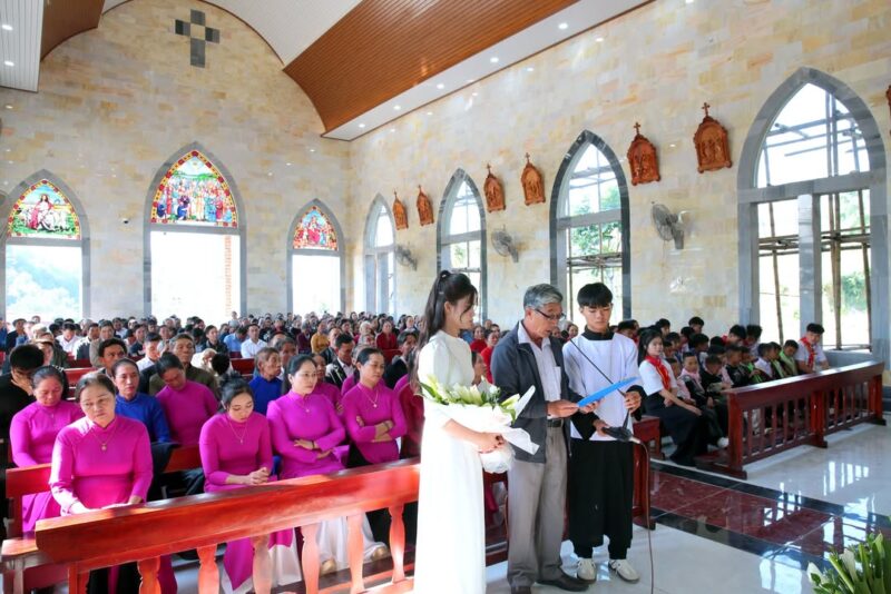 fb-285328895298373_856044420497808