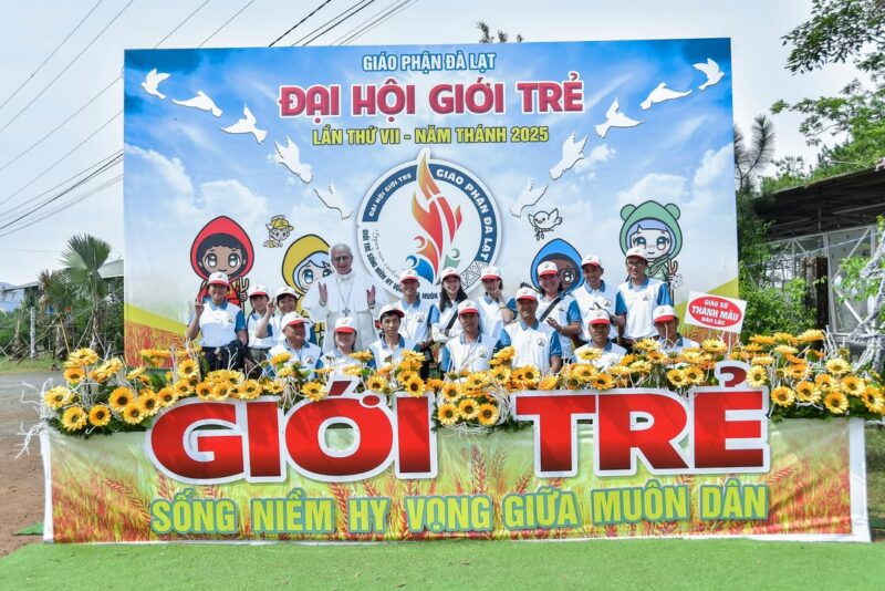 fb-161015470626458_1262190019278403