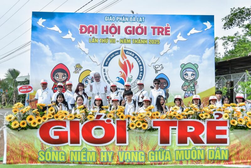 fb-161015470626458_1262190019278403