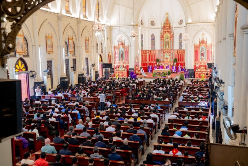 fb-104570015177619_873179981884416