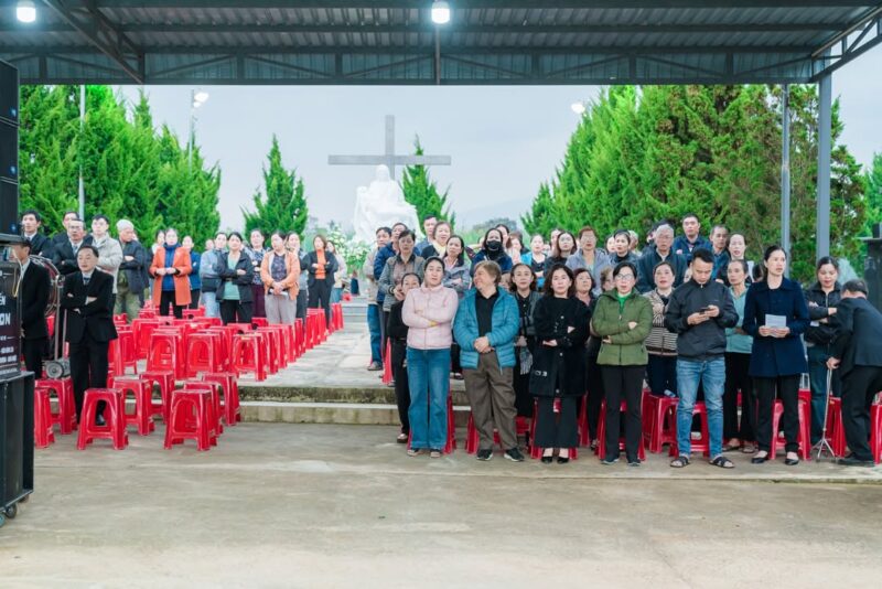 fb-161015470626458_1262934302537308