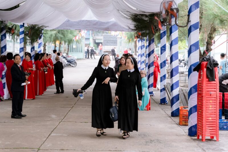 fb-585442494803518_1265751065589440