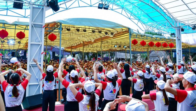 fb-161015470626458_1262600582570680