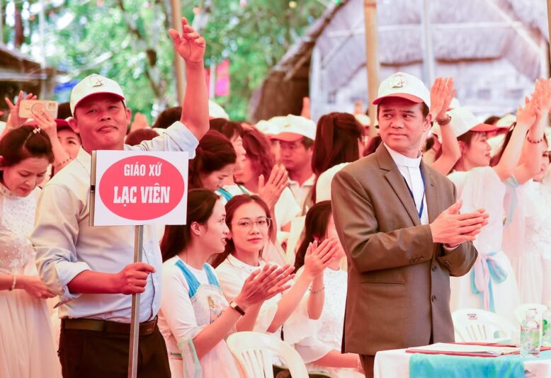 fb-161015470626458_1262839065880165